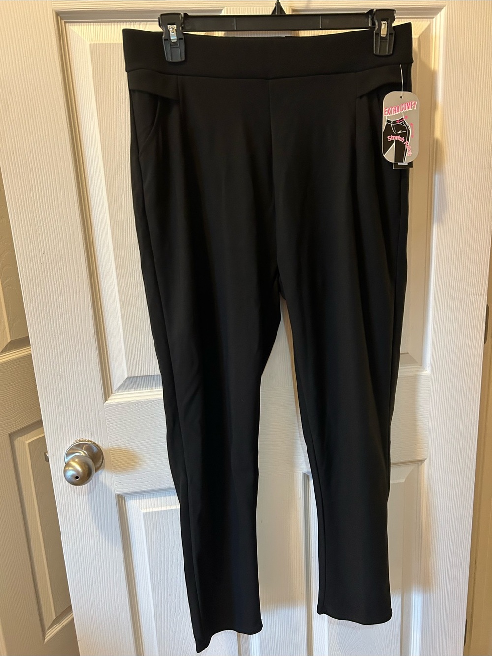La La Muse 2X Comfort Stretch Black Women's Pull-On Pants Tapered Leg NWT